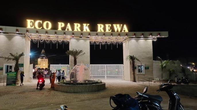 Hotel Eco Park Rewa Buitenkant foto