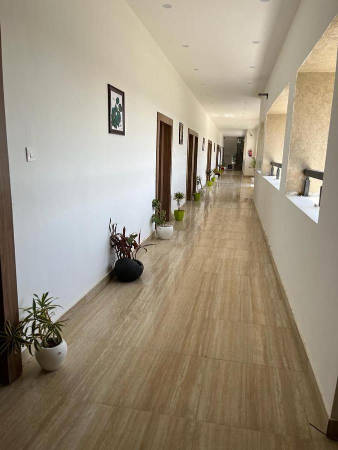 Hotel Eco Park Rewa Buitenkant foto